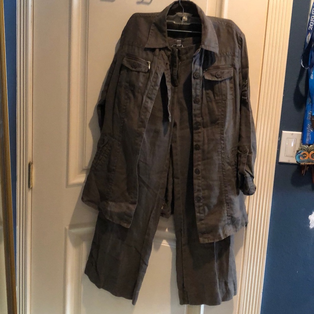 Cabi trousers size 2 and jacket size medium